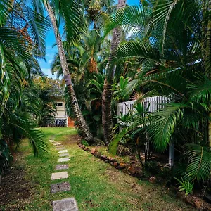 waimea-bay-cottage.hotelsinhawaii.org/