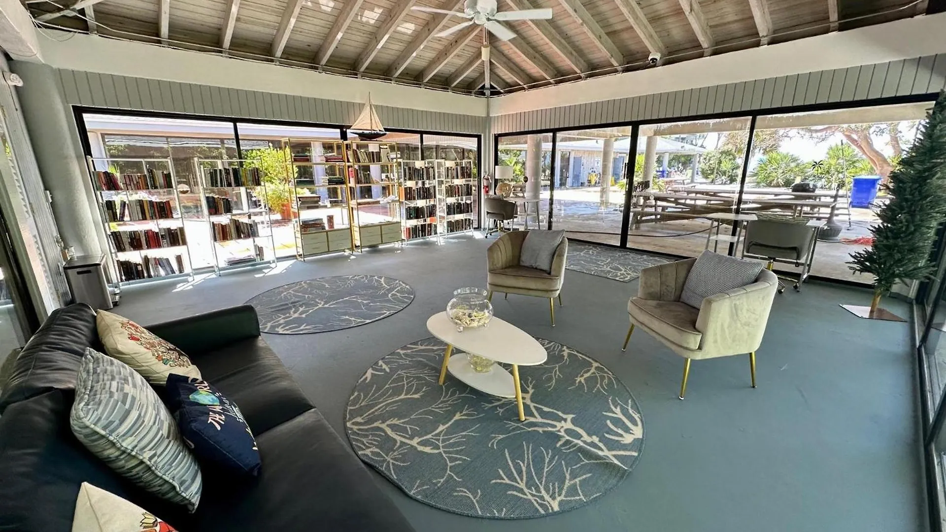 Apartment Paradise Found Cayo Hueso